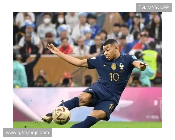 分析世界杯历史射手榜第一名16球的球员在不同赛事中的表现与战术特点